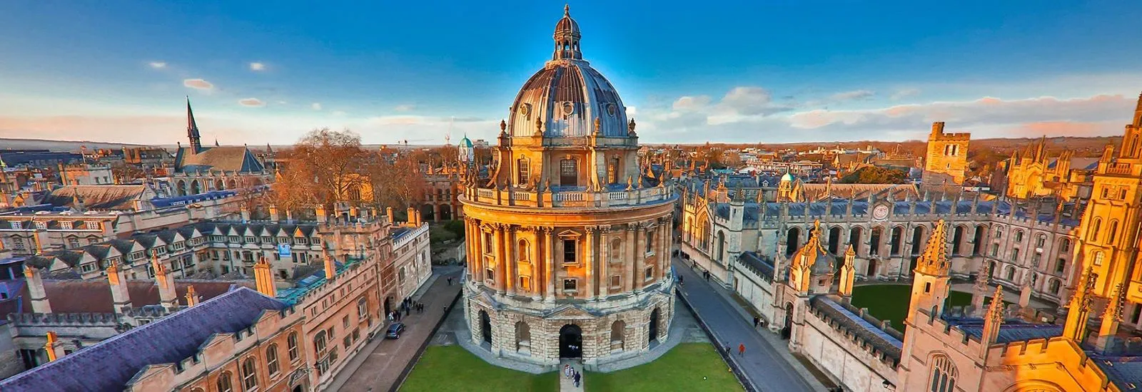 Oxford University A World Leader in Research and Education