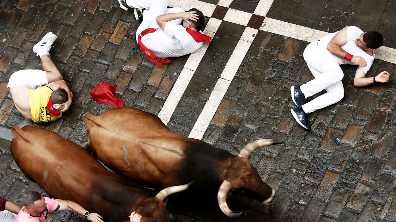 Running of the Bulls in Pamplona: The Thrilling Spanish Tradition